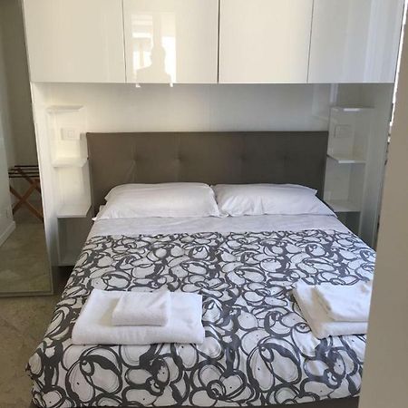Apartments Porta Venezia - Milan Downtown ภายนอก รูปภาพ