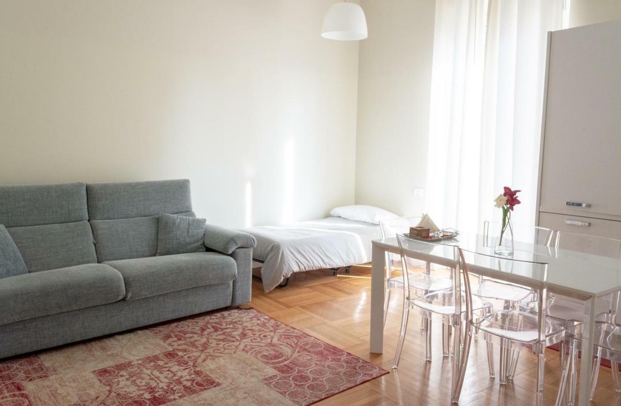 Apartments Porta Venezia - Milan Downtown ภายนอก รูปภาพ