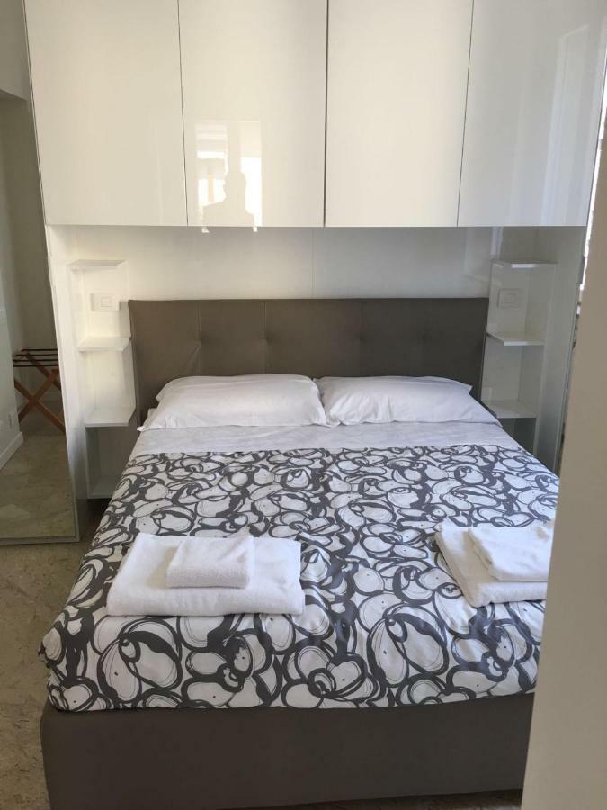 Apartments Porta Venezia - Milan Downtown ภายนอก รูปภาพ